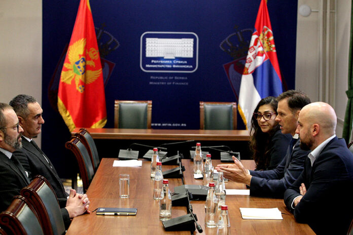 Serbia-Grants-Montenegro-Access-to-E-Invoicing-Platform-at-No-Cost-1