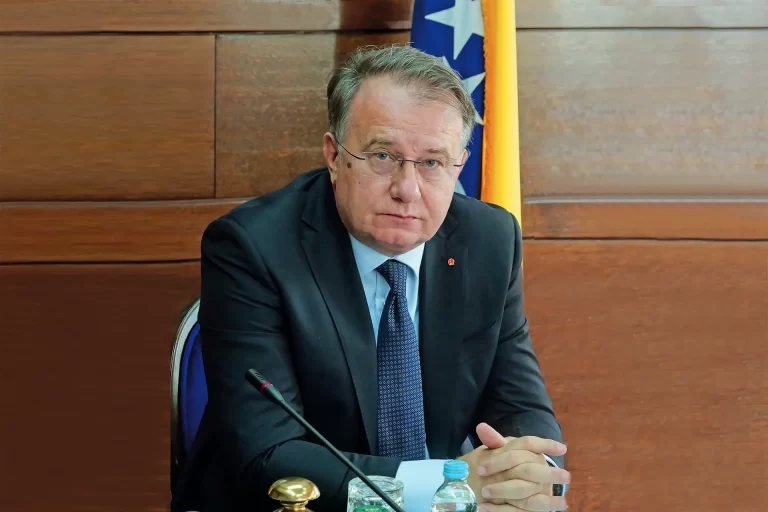 Nermin Nikšić Prime Minister Of Bosnia And Herzegovina