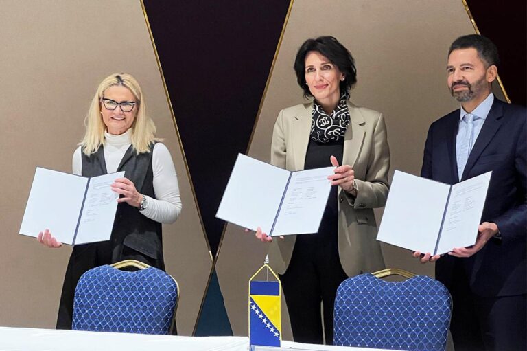 Serbia and Bosnia and Herzegovina Sign €14 Million Cross-Border Cooperation Programme