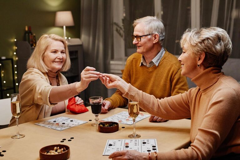 Life Expectancy in the EU Averages 80.1 Years, with Women Outliving Men