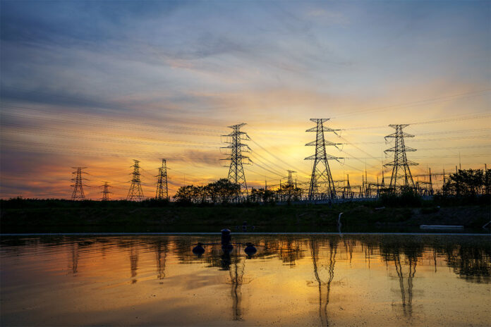 pylon-2023-11-27-05-28-10-utc-(1)