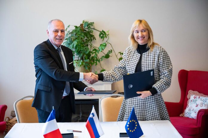 Slovenia-and-France-1