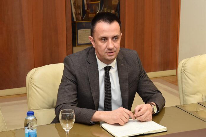 Vedran-Lakic