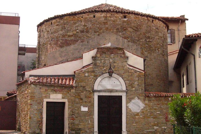 Koper-rotunda-sv.Elije-arhivMOK