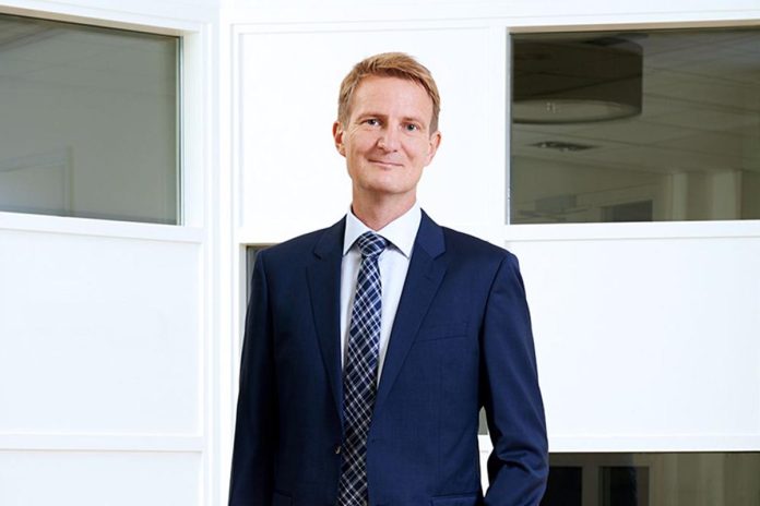 Tetra-Pak-Names-Alex-Henriksen