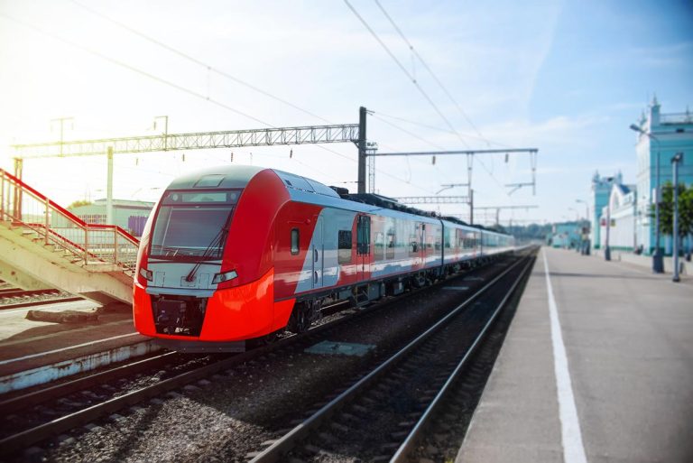Hybrid Trains to Boost Split-Zagreb Connectivity