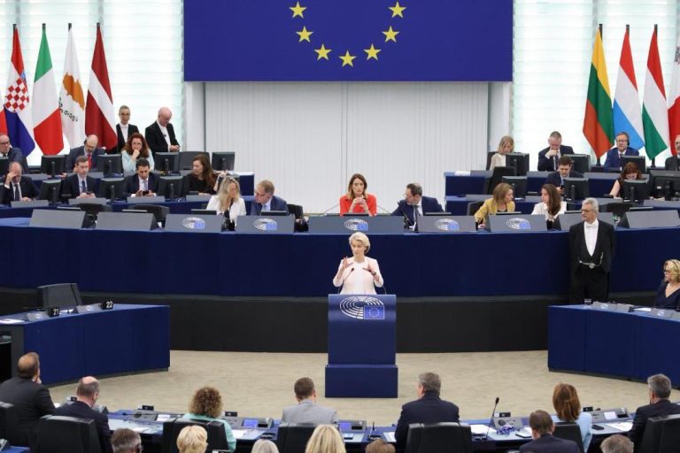EU Commission to Include Enlargement Commissioner in New Line-Up