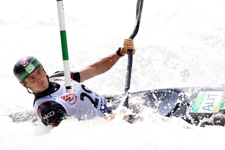 Paddling Glory in Tacen