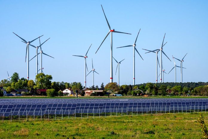 solar-panels-with-wind-wheels-2023-11-27-05-31-54-utc