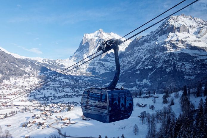 Winter,Scenery,Of,The,Gondola,Of,Eiger,Express,Cableway,,Which