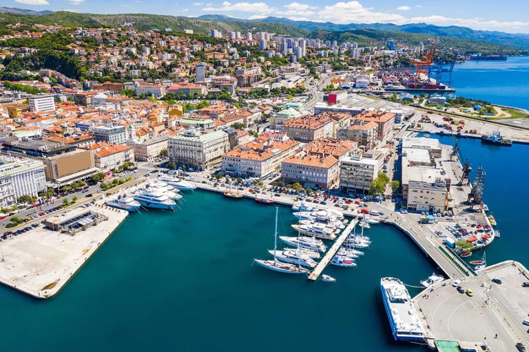 Australian Businessman Expands Scenic Fleet