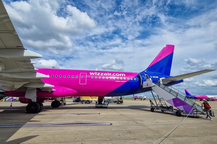 London,,Uk,-,July,26,,2024:,Wizz,Air,Airplane,At