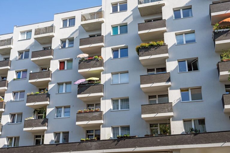 Medojević: Building Social Housing Should Be a Top Priority