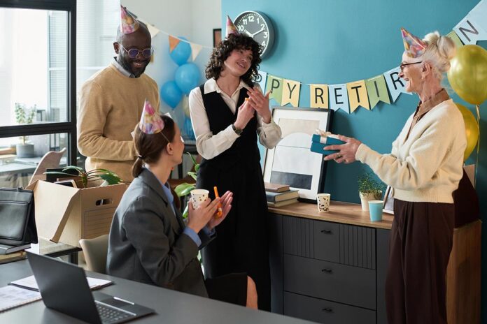 Senior,Caucasian,Woman,Receiving,Gift,From,Middle,Aged,Caucasian,Woman