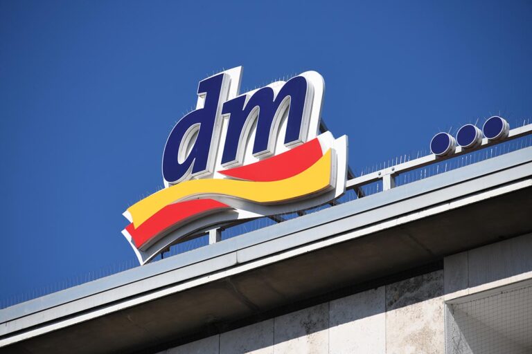 Dm Enhances Online Shopping With New Delivery Option