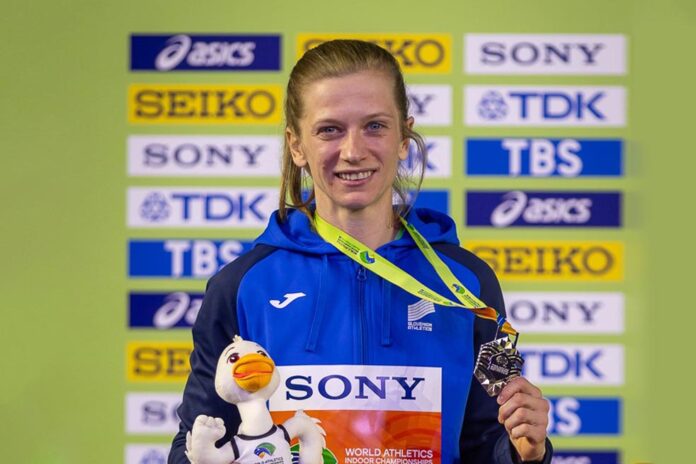 Tina Šutej Wins Silver