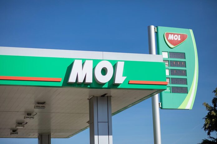 Valjevo,,Serbia,-,March,24,,2023:,Mol,Logo,On,Gas