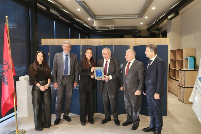 Albania And Greece Step Up Cooperation to Boost Investment Albania And Greece Step Up Cooperation to Boost Investment