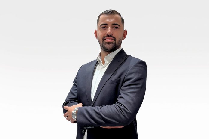 Strong Driver Of Development Denis Ampov Ananas