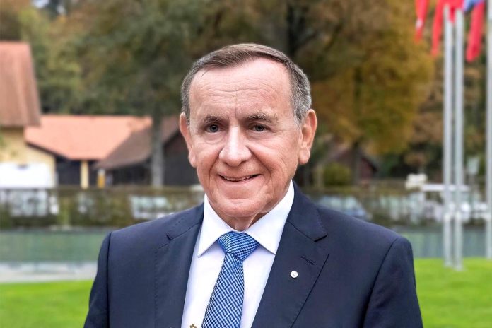 Krka CEO Jože Colarič Honoured for Driving Innovation and Social Responsibility Krka CEO Jože Colarič Honoured for Driving Innovation and Social Responsibility