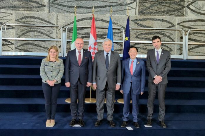 MED9 Ministers Discuss Food Security Amid Strait Of Hormuz Disruptions MED9 Ministers Discuss Food Security Amid Strait Of Hormuz Disruptions