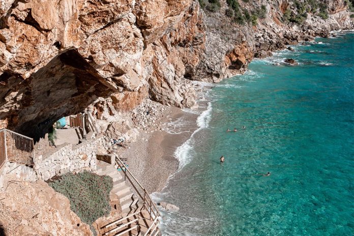 Four Croatian Beaches Among Europe’s Best for 2025 Four Croatian Beaches Among Europe’s Best for 2025