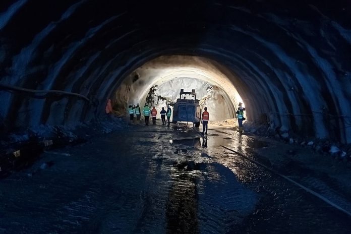 Breakthrough in the Karavanke Tunnel Project: A Path Through the Mountains Breakthrough in the Karavanke Tunnel Project: A Path Through the Mountains