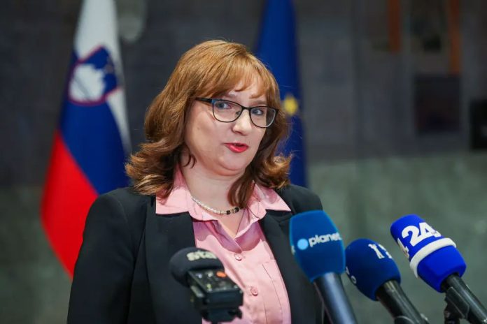 Simona Drenik Bavdek Appointed Slovenia’s New Human Rights Ombudsman Simona Drenik Bavdek Appointed Slovenia’s New Human Rights Ombudsman
