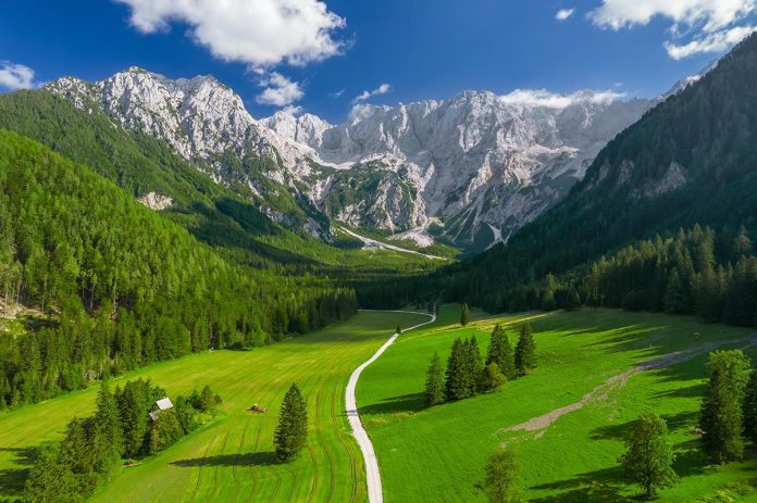 Slovenia Joins Top Five in Global Peace Index Slovenia Joins Top Five in Global Peace Index