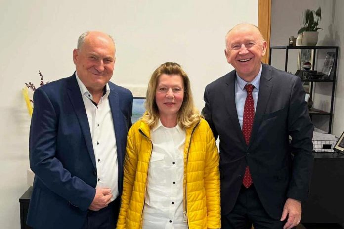 Slovenian Iskra Expands its Reach in Croatia with the Acquisition of ELMAP Slovenian Iskra Expands its Reach in Croatia with the Acquisition of ELMAP