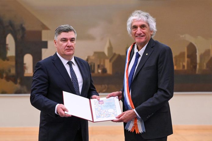 Zoran Milanović John M. Martinis