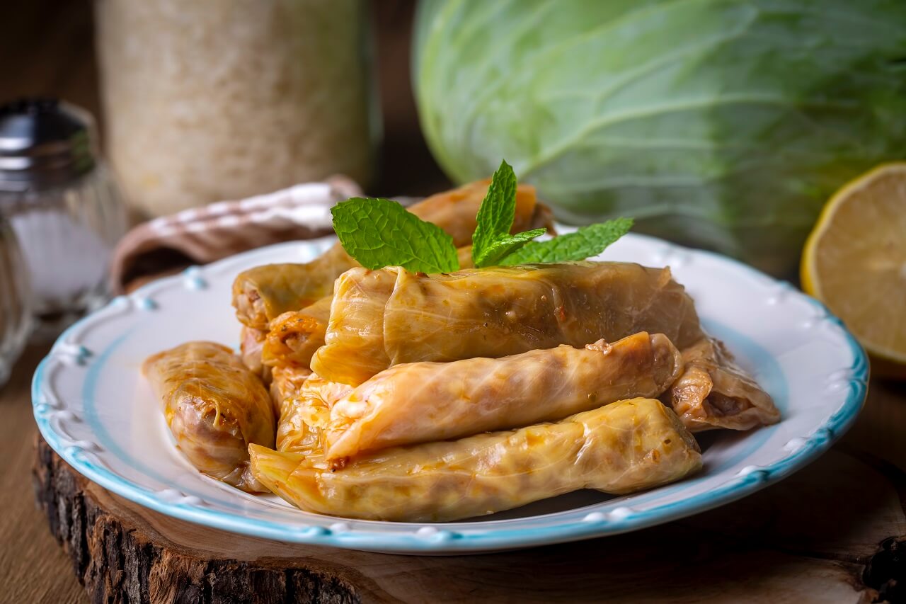 lahana-sarma-turkish-traditional-food